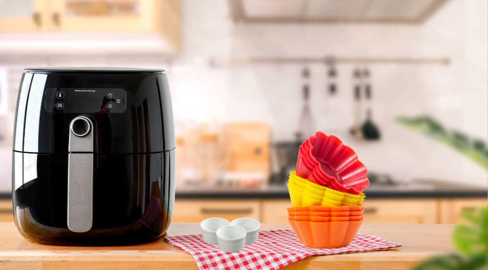 Airfryer, ramekins and silicon pans